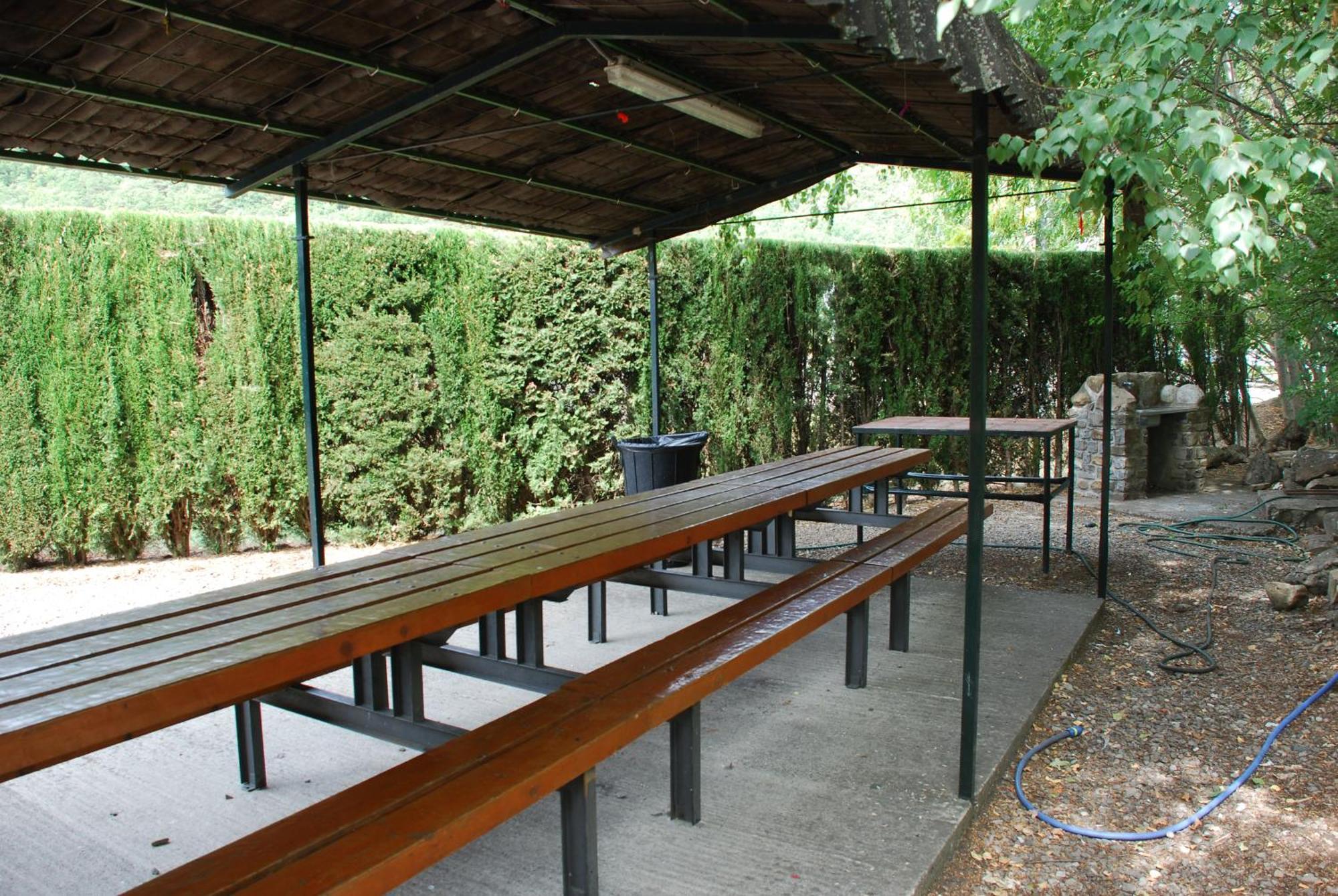 Atico En Biescas Con Piscina, Tenis Y Barbacoa 외부 사진